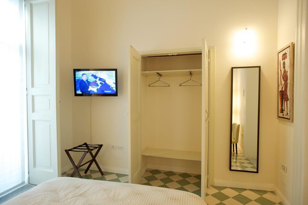 Haripergo Apartments A Bridge For Amalfi Coast 萨莱诺 客房 照片